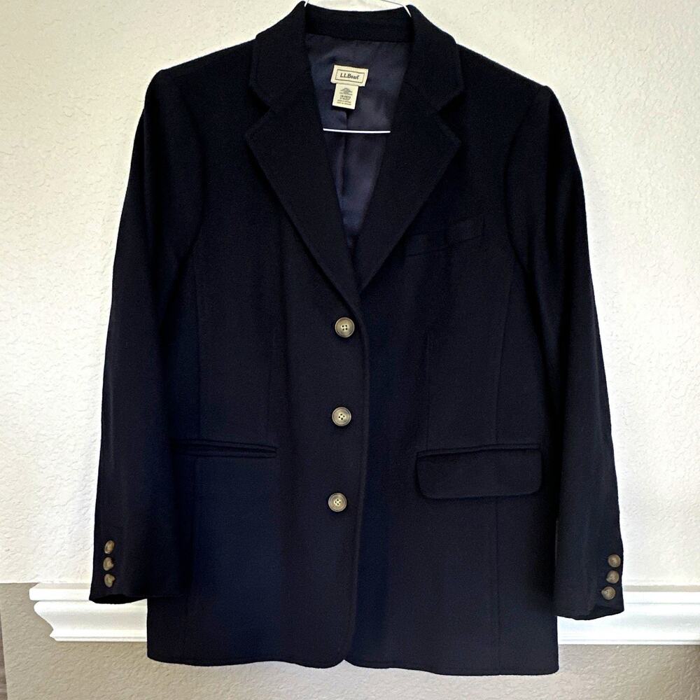 L.L. Bean Navy Blue Wool Blazer Women's Size 18 Plus Lined 3-Button Career